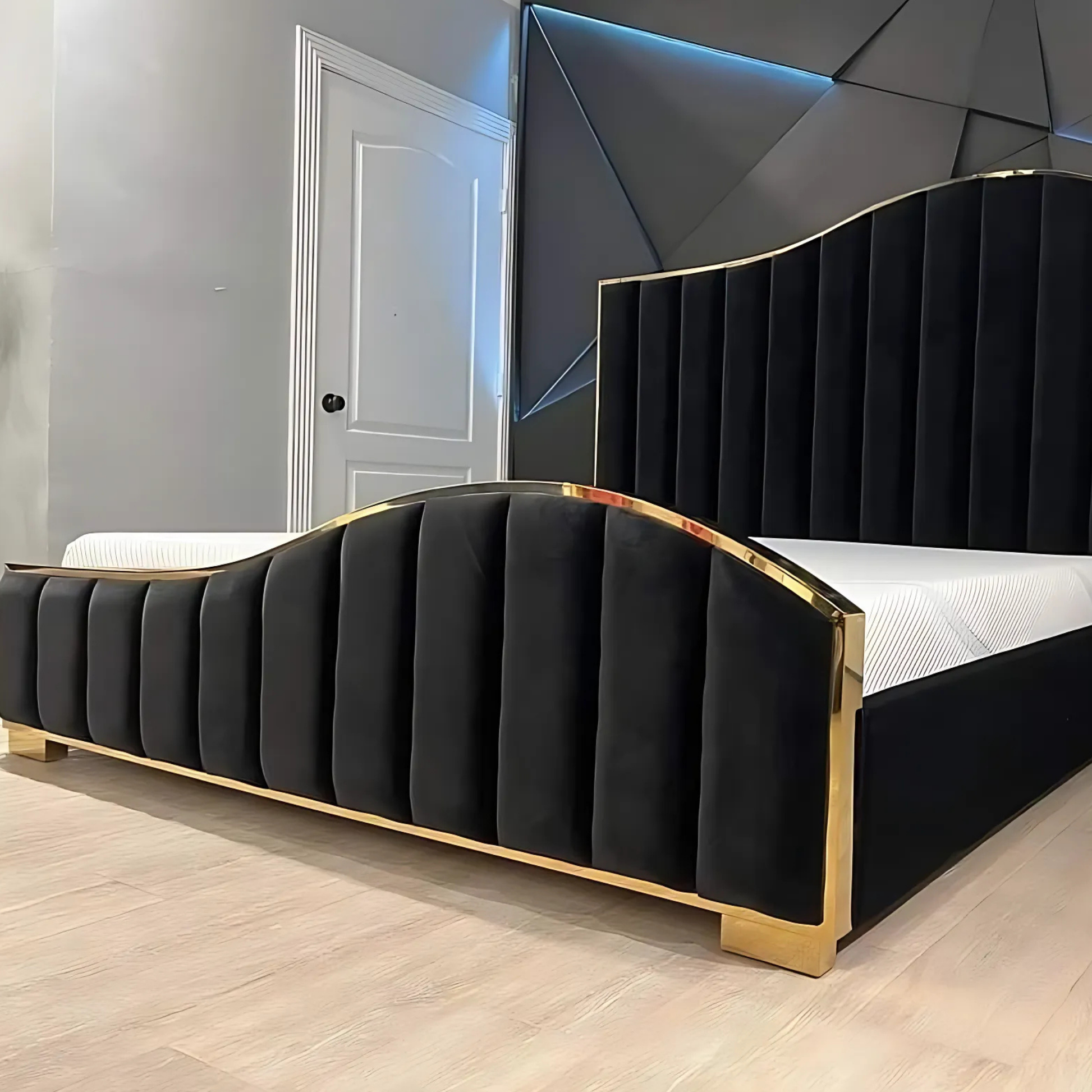 Golden Wave Royale Bed Beds-Hub