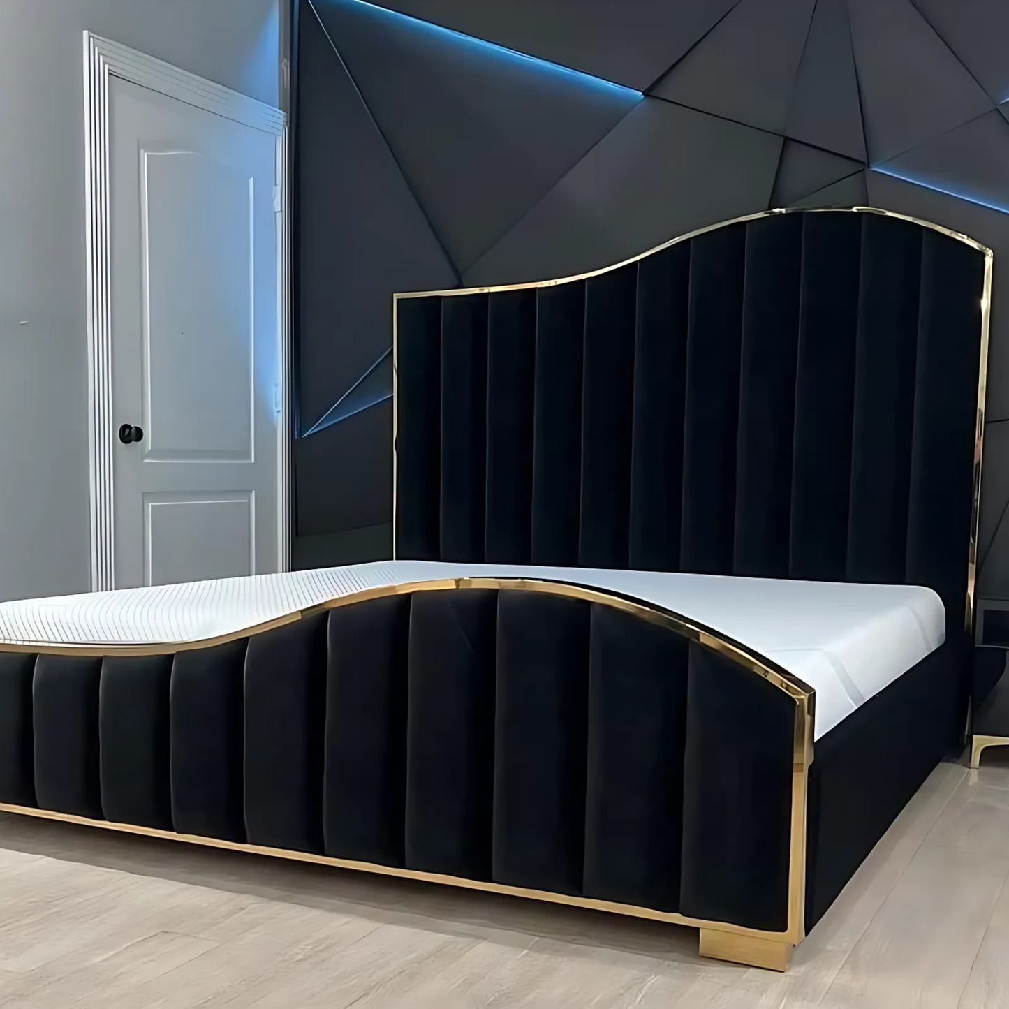 Golden Wave Royale Bed Beds-Hub