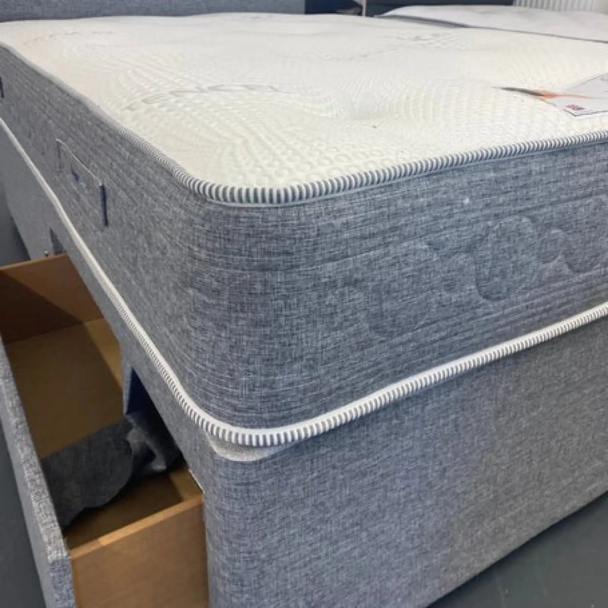 Signature Style Divan Bed Beds-Hub