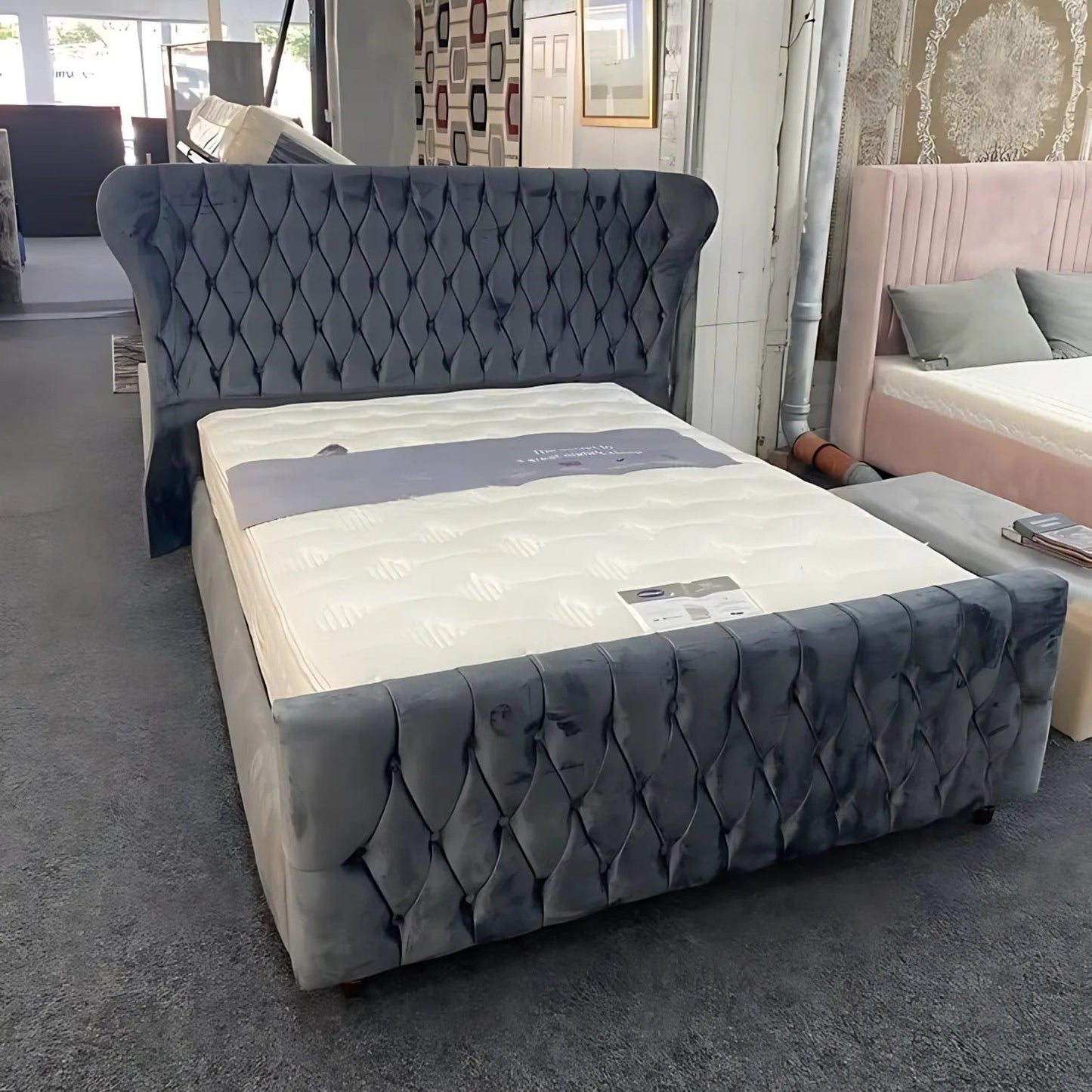 Elite Oxford Wing Bed Beds-Hub